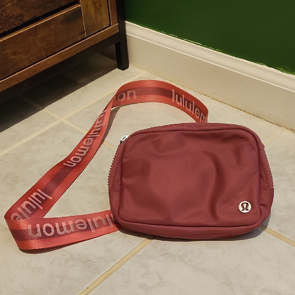 Lululemon Athletica Burgundy Belt Bag